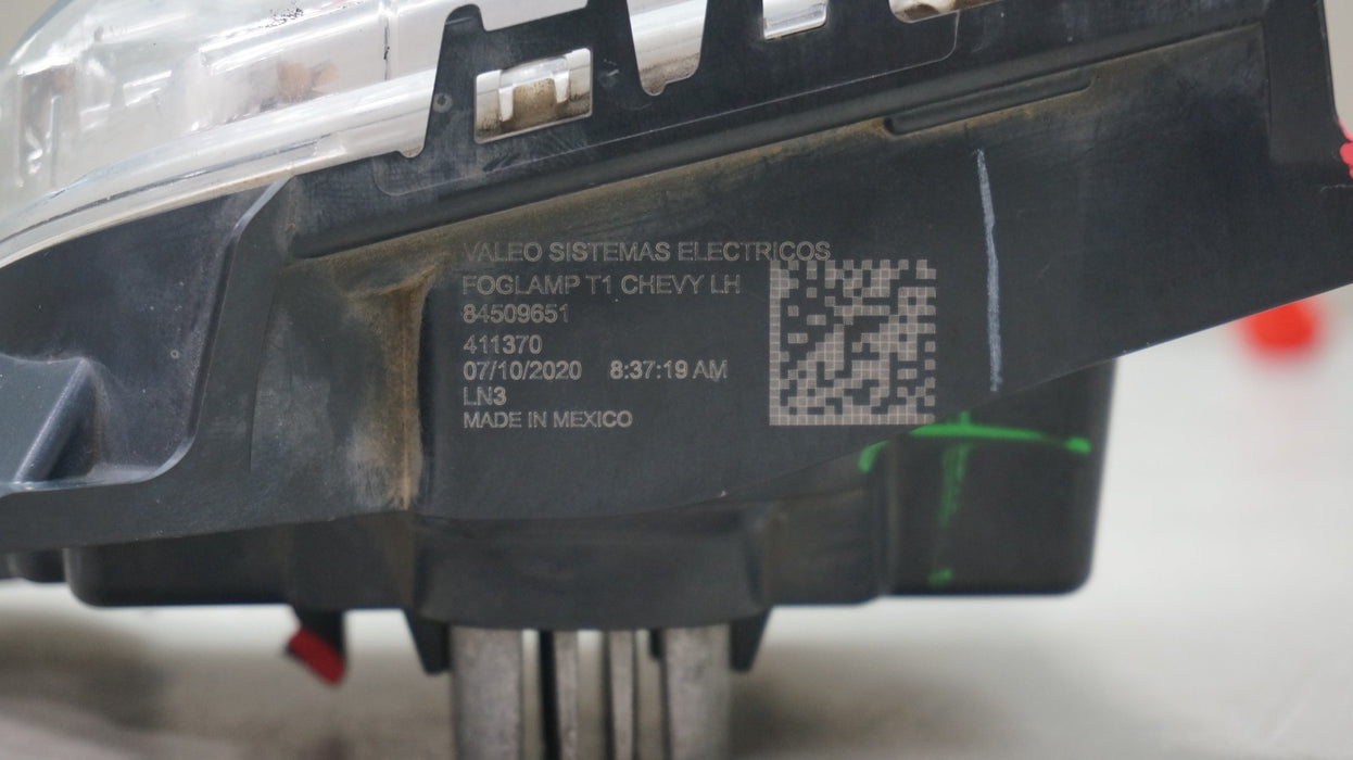 2019-2023 CHEVROLET SILVERADO 1500 2500 LEFT DRIVER SIDE FOG LIGHT OEM 84509651