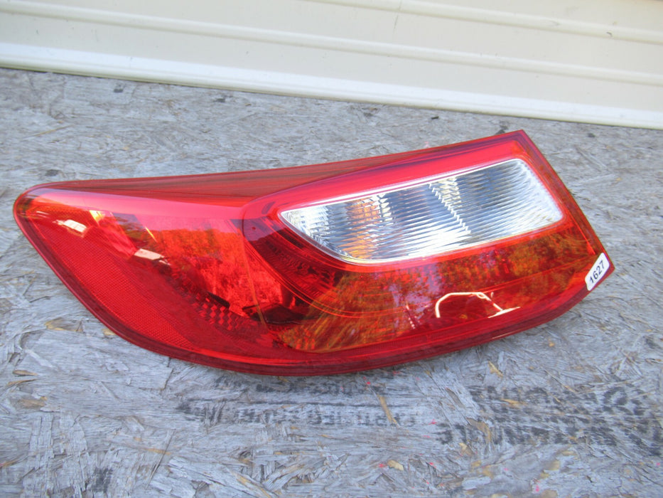 2013-2015 HONDA ACCORD REAR LEFT DRIVER SIDE TAIL LIGHT HALOGEN LAMP LIGHT OEM