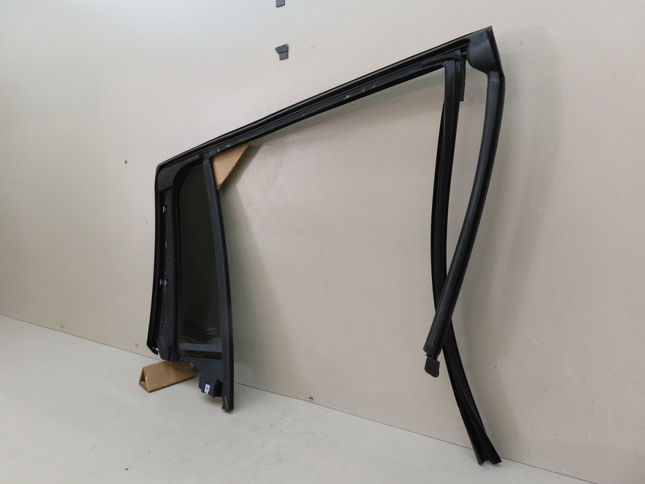2021-2022 JEEP GRAND CHEROKEE L REAR LEFT WINDOW RUN CHANNEL SEAL & GLASS OEM