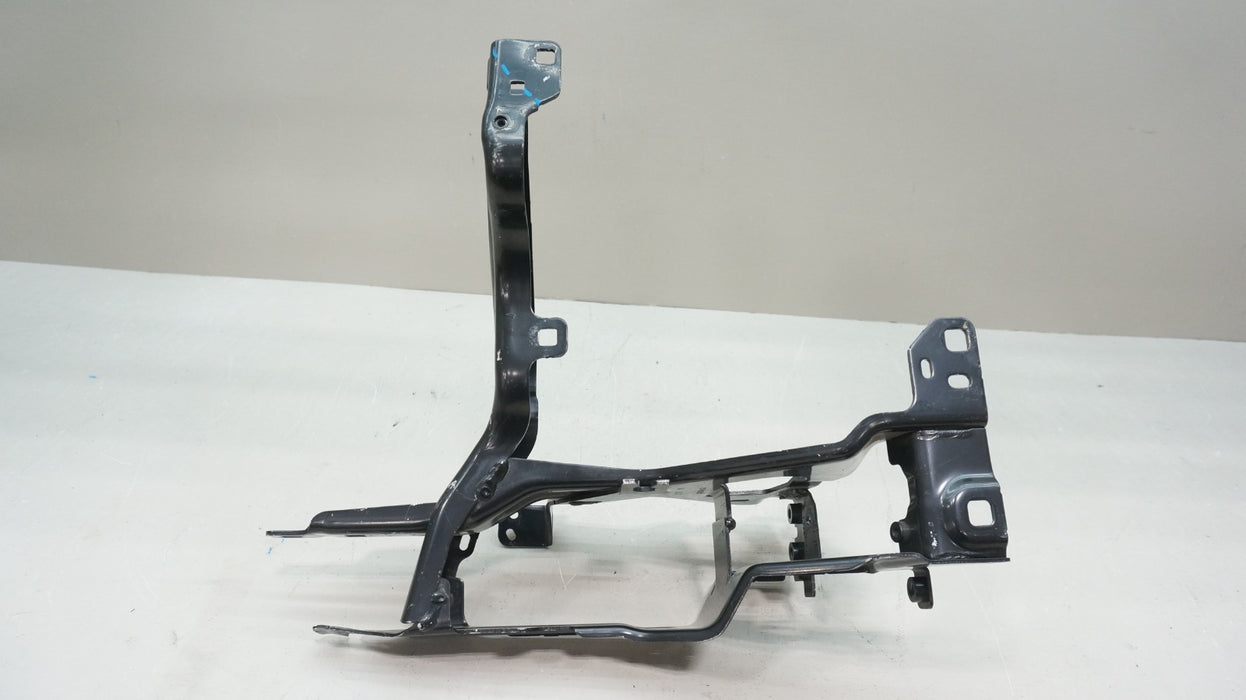 2019-2025 BMW X5 X6 X7 G05 G06 LEFT HEADLIGHT SUPPORT BRACKET 5164 7421709