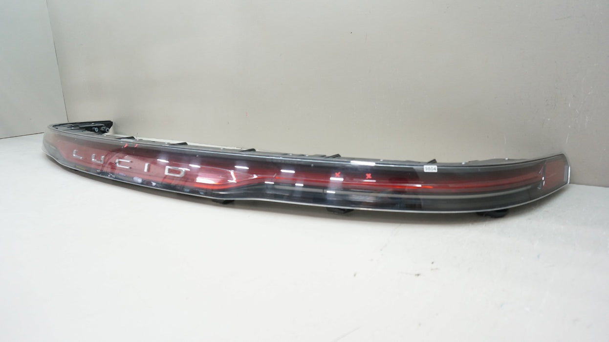 2022-2024 LUCID AIR REAR CENTER LONG TAIL LIGHT OEM