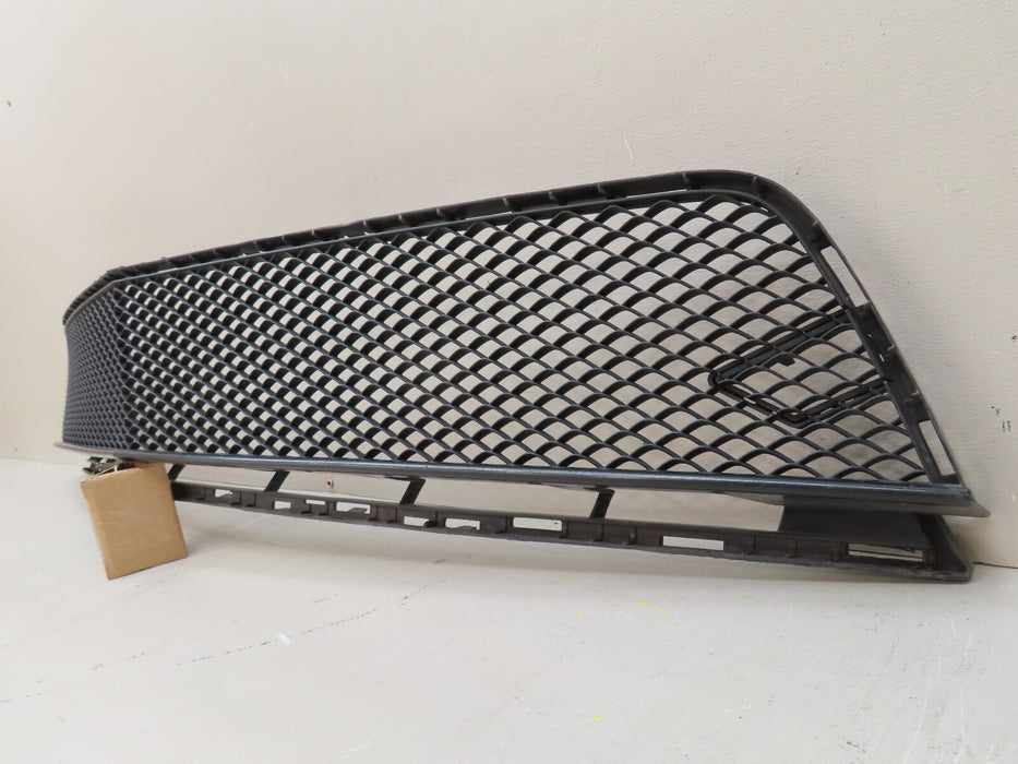 2013-2016 MERCEDES-BENZ R231 SL550 SL400 FRONT LOWER BUMPER GRILLE GRILL OEM