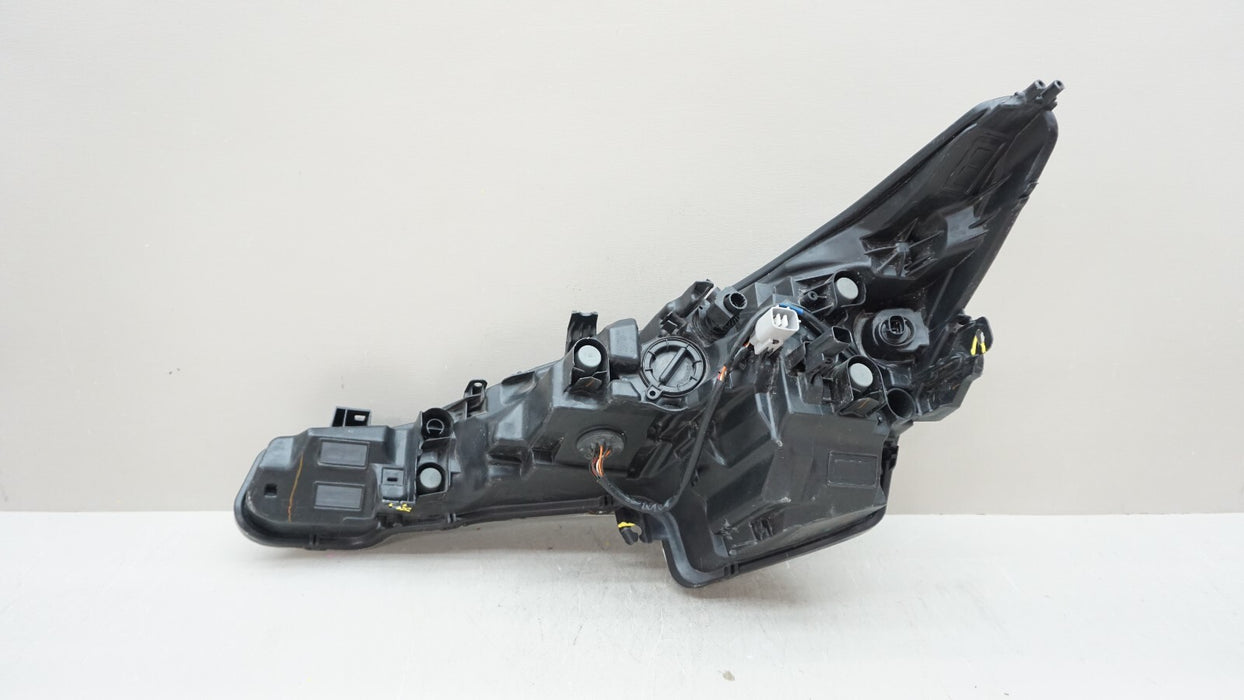 2020-2022 TOYOTA COROLLA FRONT RH RIGHT PASSENGER SIDE HEADLIGHT OEM