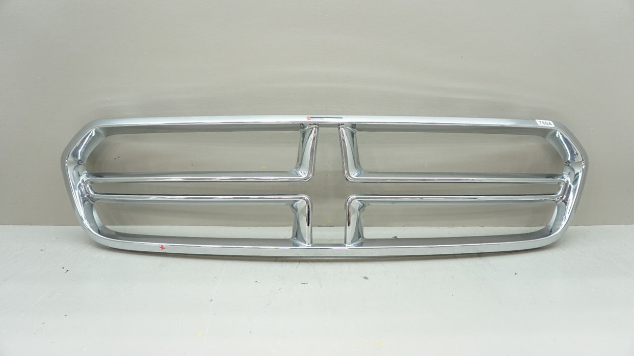 2014-2020 DODGE DURANGO FRONT GRILLE CHROME BEZEL OEM 05113712AB