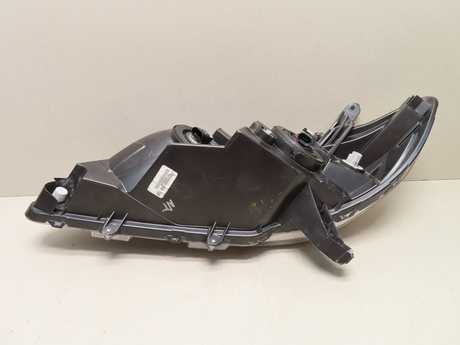 2011-2014 TOYOTA SIENNA RH RIGHT PASSENGER HALOGEN HEADLIGHT LAMP OEM