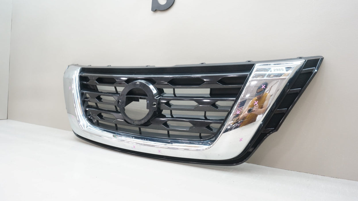 2017-2020 NISSAN PATHFINDER FRONT BUMPER RADIATOR GRILLE OEM 62310-9PF1A
