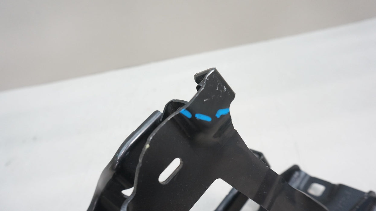 2019-2025 BMW X5 X6 X7 G05 G06 LEFT HEADLIGHT SUPPORT BRACKET 5164 7421709