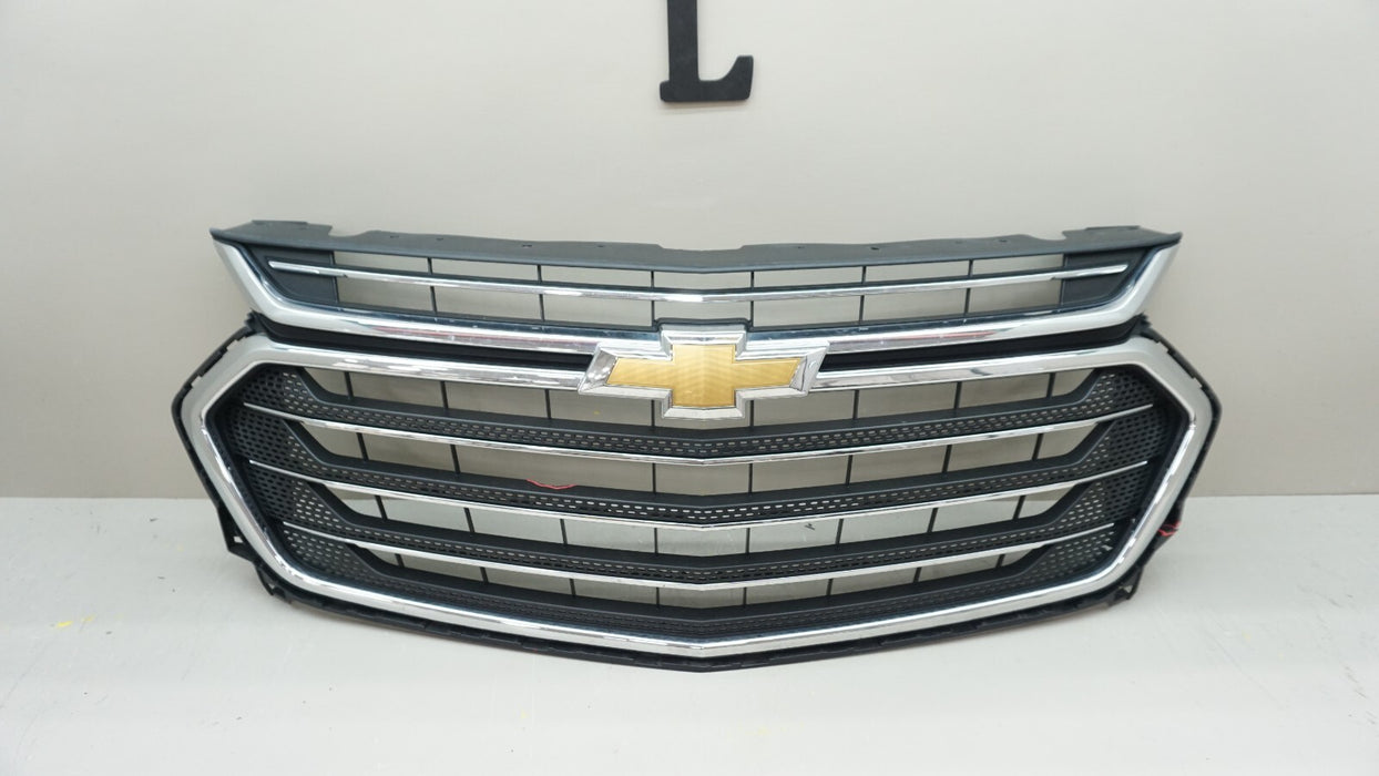 2018-2020 CHEVROLET TRAVERSE FRONT UPPER RADIATOR GRILLE GRILL OEM 23376131