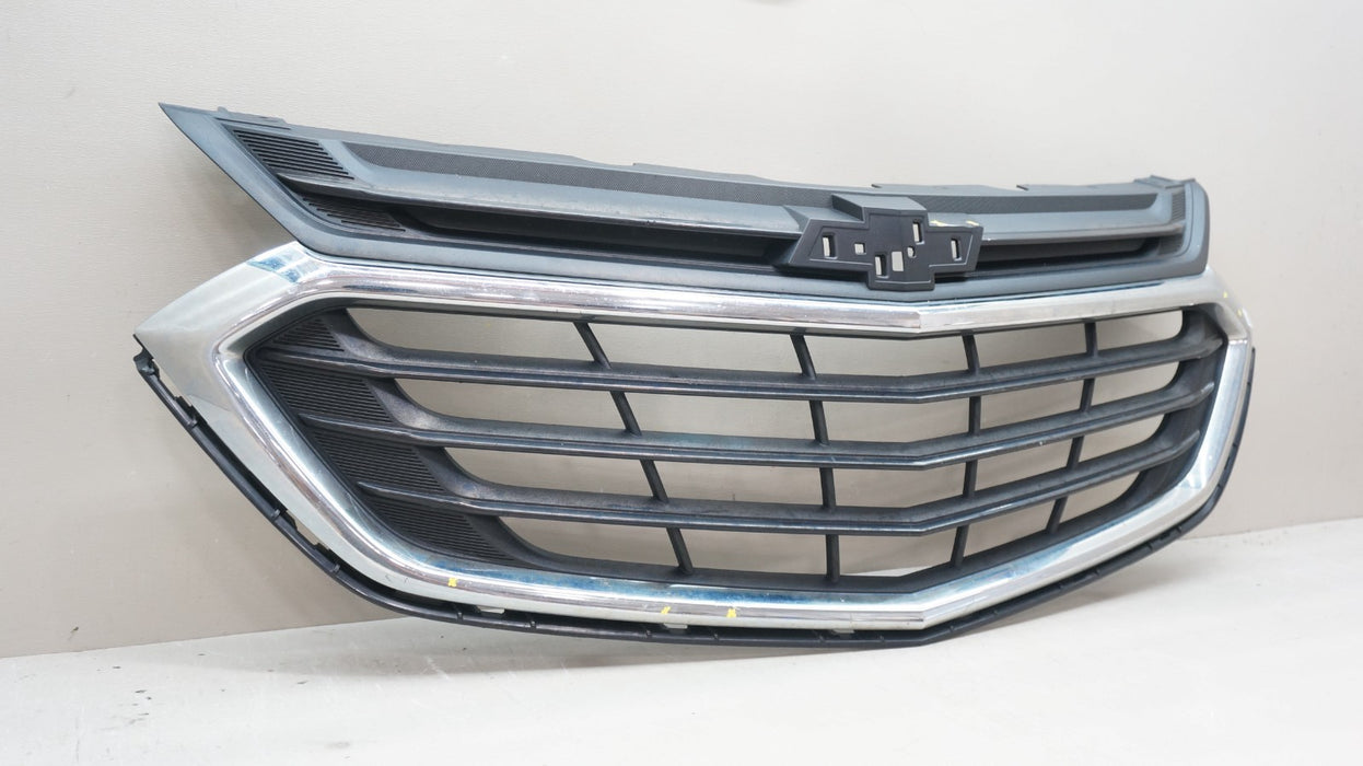 2018-2021 CHEVROLET EQUINOX FRONT BUMPER RADIATOR GRILLE 84150748 OEM
