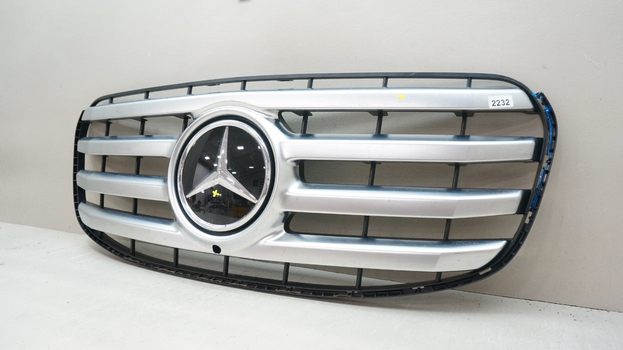 2024-2025 MERCEDES-BENZ GLS X167 FRONT BUMPER RADIATOR GRILLE OEM A1678882201