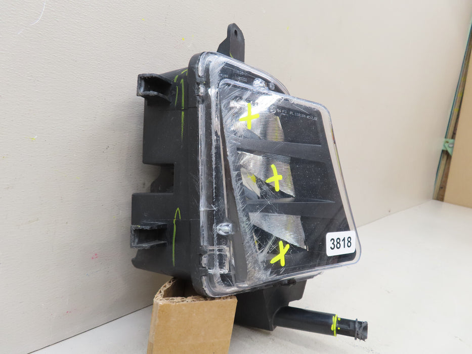 2015-2017 VOLKSWAGEN GTI RIGHT PASSENGER LED FOG LIGHT OEM 5GM.941.700