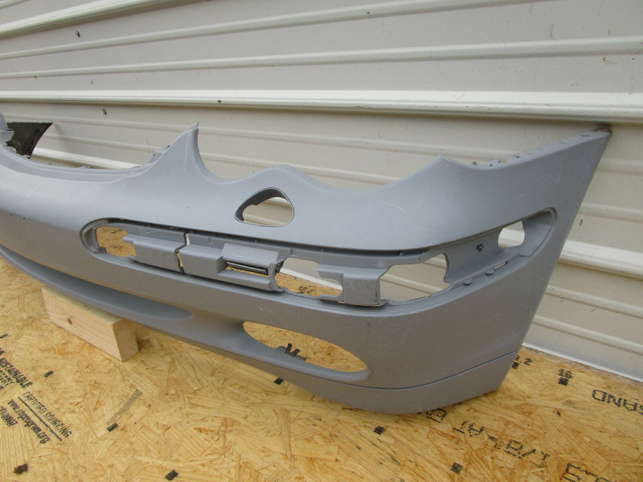 01 02 03 04 MERCEDES C CLASS C230 C240 FRONT BUMPER COVER OEM 2038850025