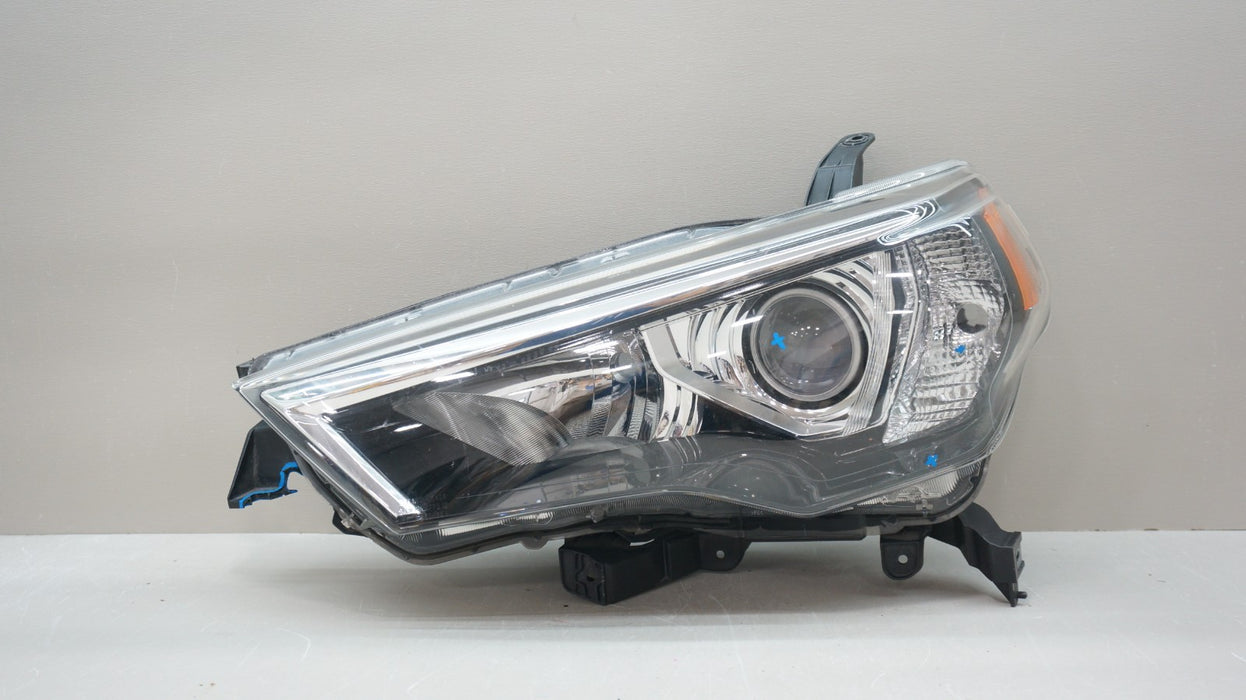 2014-2023 TOYOTA 4RUNNER FRONT LEFT DRIVER SIDE HALOGEN HEADLIGHT OEM