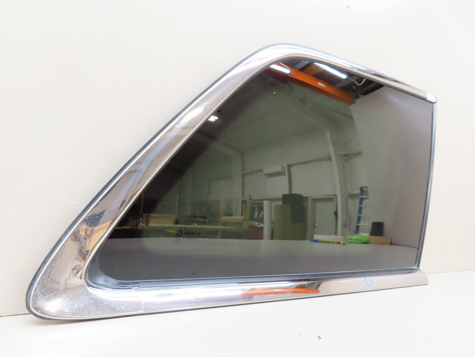 2016-2019 JEEP GRAND CHEROKEE REAR RIGHT PASSENGER SIDE QUARTER GLASS  OEM