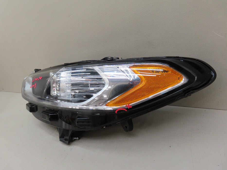 2013-2016 FORD FUSION FRONT LEFT SIDE HEADLIGHT LAMP HALOGEN OEM DS73-13W030-CD