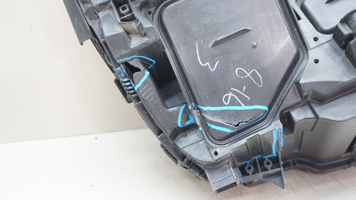 2015-2018 MERCEDES-BENZ C CLASS C300 FRONT LEFT DRIVER SIDE HEADLIGHT OEM