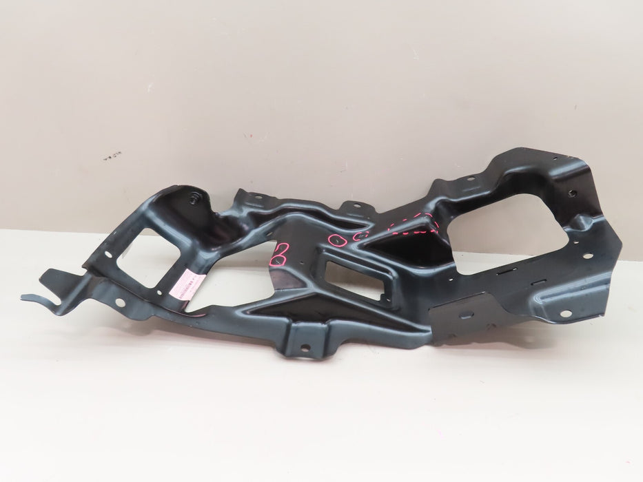 2014-2015 GMC SIERRA 1500 FRONT RIGHT BUMPER MOUNT BRACKET AFTERMARKET GM1063109