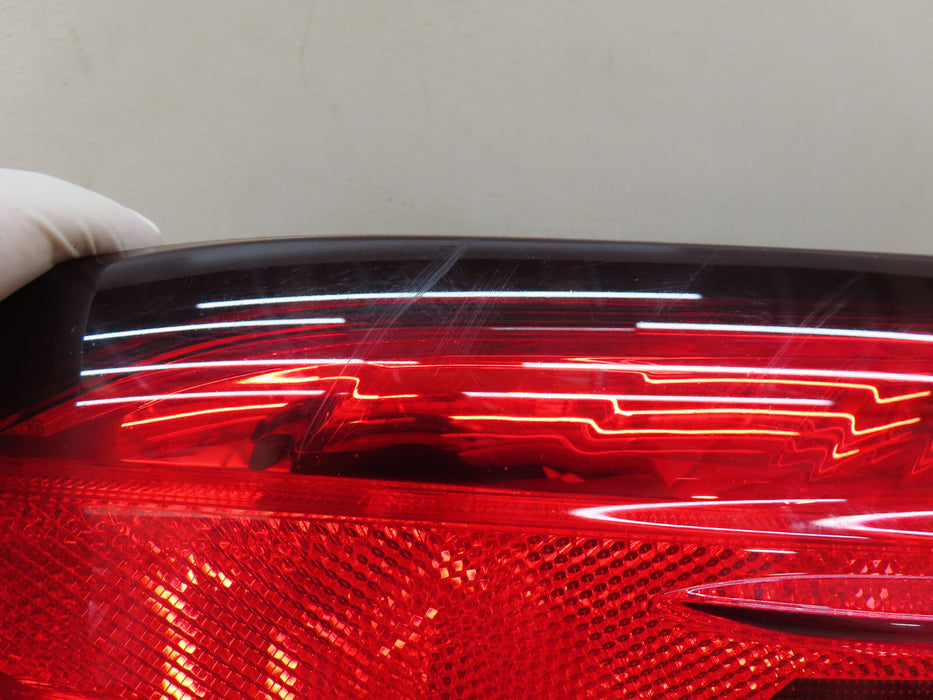2020 2021 2022 TOYOTA COROLLA REAR LEFT DRIVER SIDE TAIL LIGHT OEM