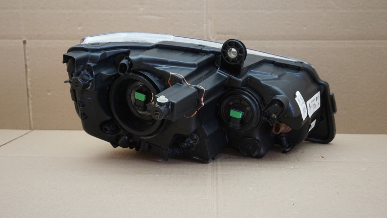 2008-2016 CHRYSLER TOWN AND COUNTRY  LEFT DRIVER SIDE HALOGEN HEADLIGHT OEM