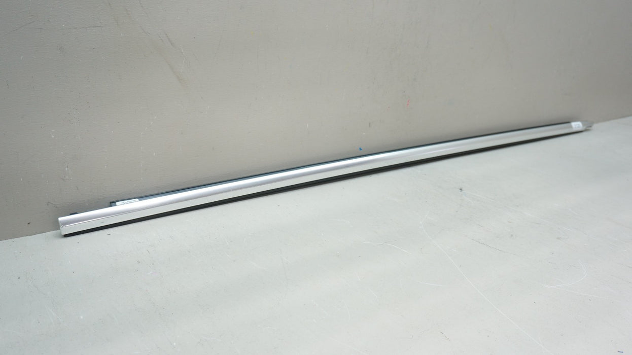 2019-2020 BENTLEY CONTINENTAL GT FRONT LEFT DOOR WINDOW SEAL TRIM OEM 3SD853071E