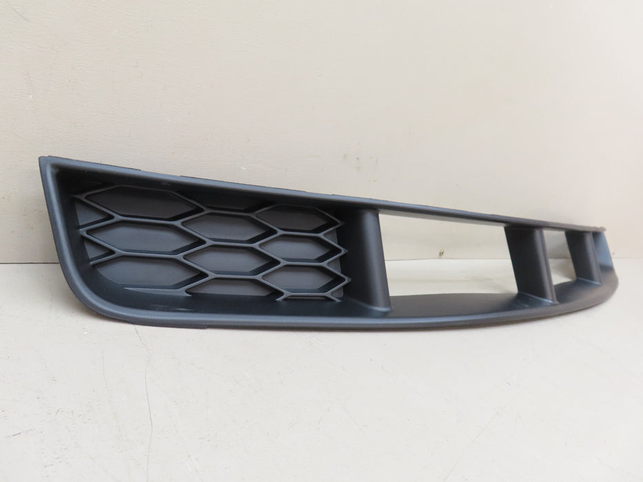 2005-2009 FORD MUSTANG FRONT LOWER BUMPER COVER GRILLE OEM