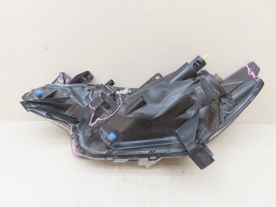 2017-2019 NISSAN VERSA FRONT RIGHT PASSENGER HEADLIGHT HALOGEN OEM 26010-9ME0A