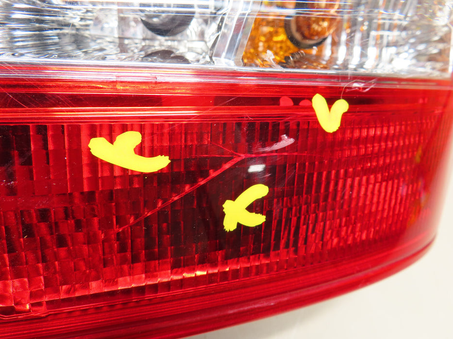 2016-2019 NISSAN SENTRA REAR RIGHT PASSENGER SIDE TAIL LIGHT HALOGEN OEM