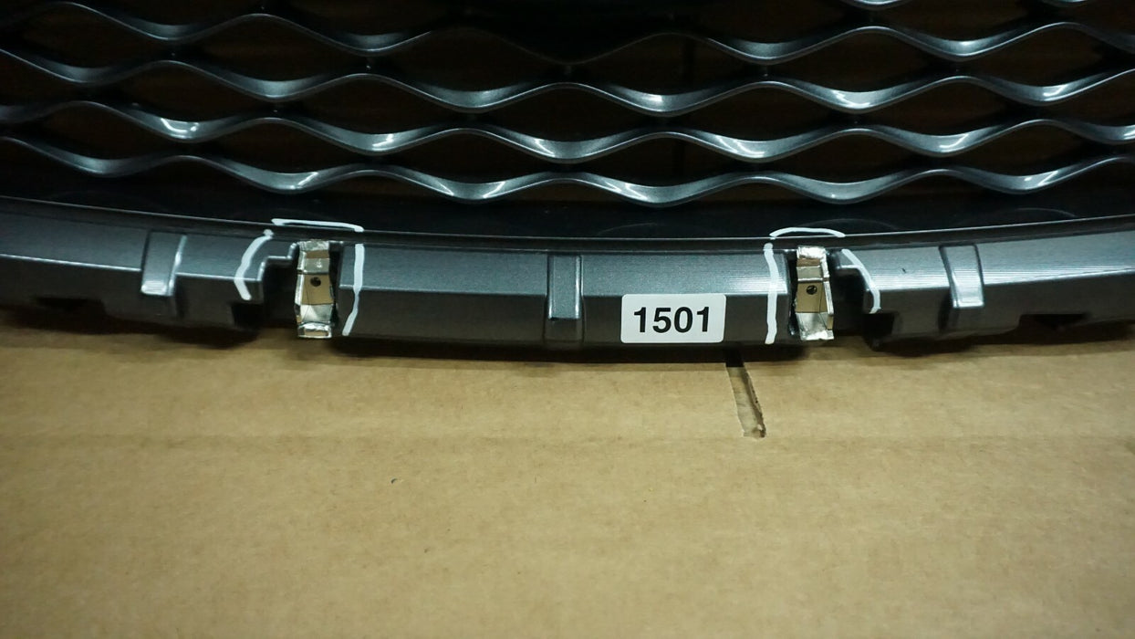 2019-2020 INFINITI QX50 FRONT RADIATOR GRILLE GRILL MESH WITH EMBLEM OEM 19 20