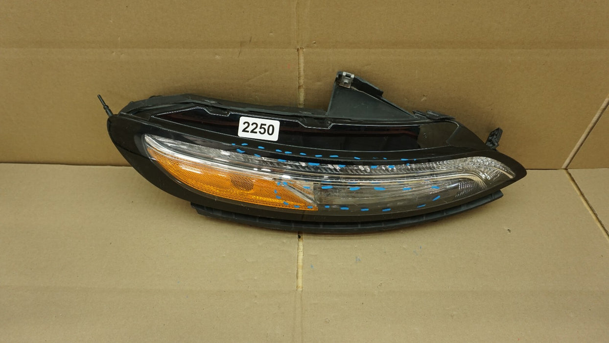 2014-2018 JEEP CHEROKEE FRONT RIGHT PASSENGER SIDE HEADLIGHT OEM