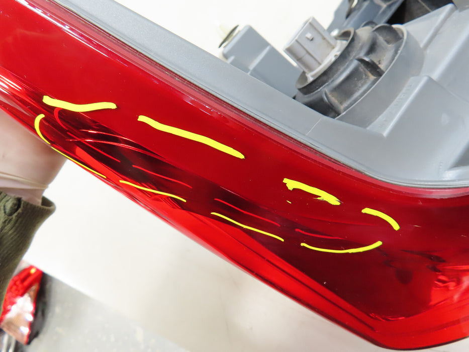2017-2019 HONDA CRV CR-V REAR LEFT DRIVER SIDE TAIL LIGHT OUTER OEM