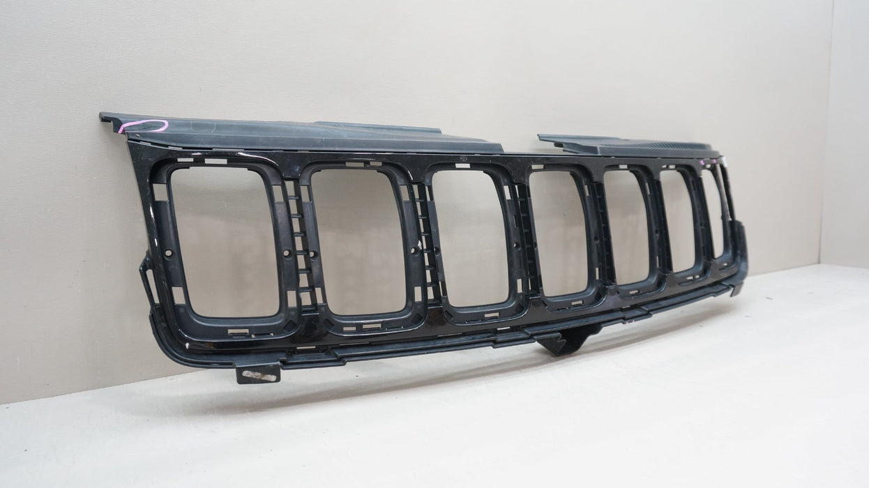2016-2022 JEEP GRAND CHEROKEE FRONT UPPER BUMPER RADIATOR GRILLE OEM 68258419AA