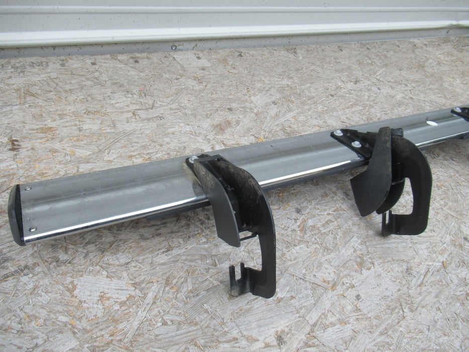 2014-2019 CHEVROLET SILVERADO 1500 LEFT SIDE RUNNING BOARD STEP SILL PLATE OEM