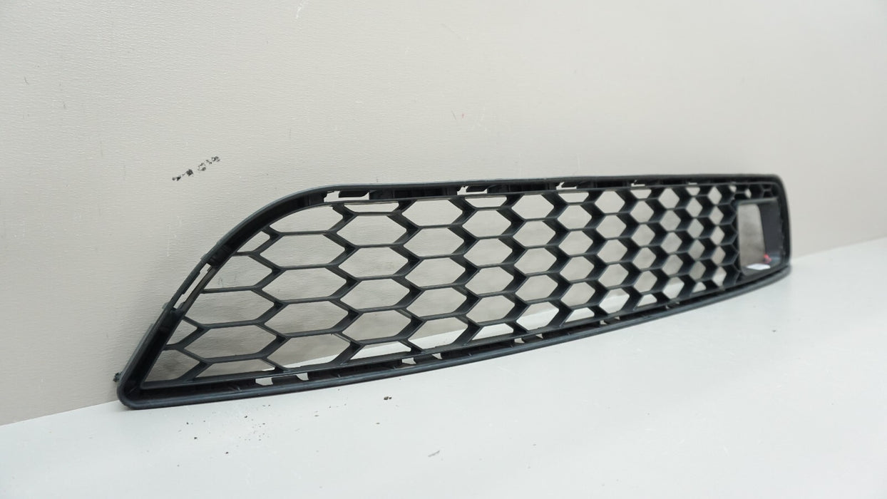 2016-2018 NISSAN SENTRA FRONT BUMPER LOWER GRILL GRILLE OEM 622544FY0A