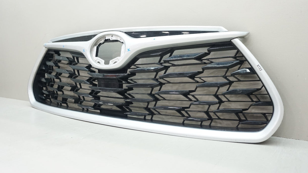 2020-2023 TOYOTA HIGHLANDER FRONT UPPER RADIATOR GRILLE GRILL 53101-0E330 OEM
