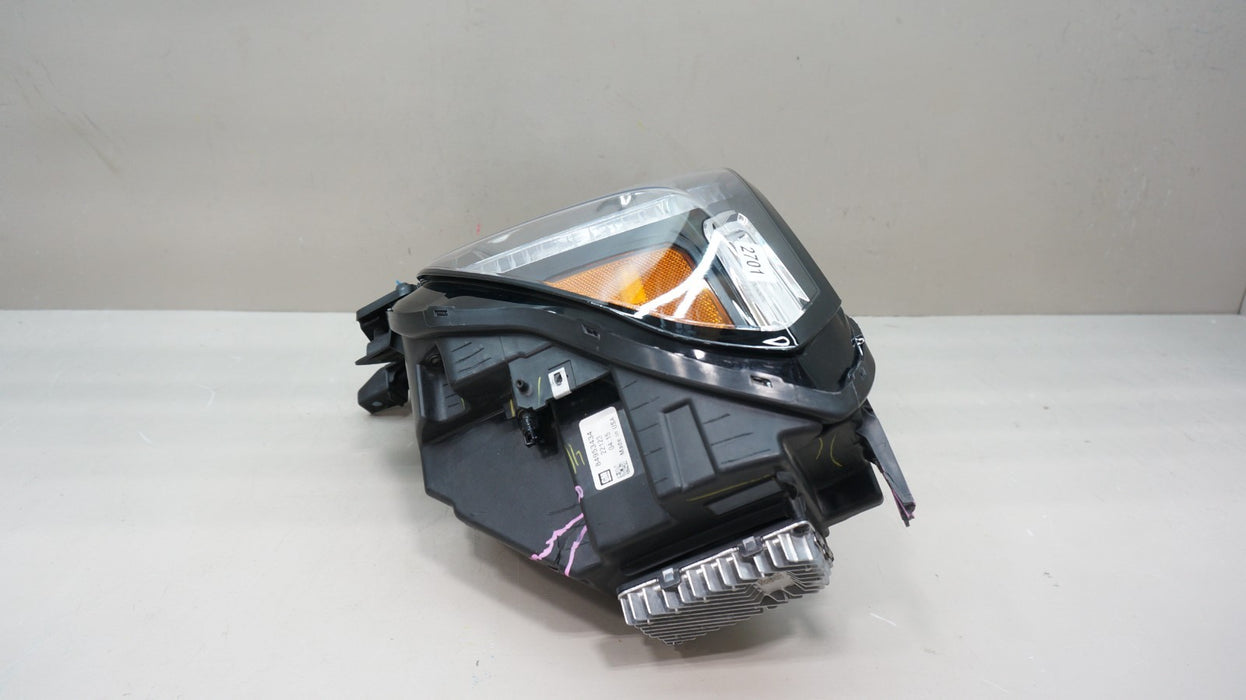 2022-2024 GMC TERRAIN FRONT LEFT DRIVER SIDE LED HEADLIGHT *FOR PARTS*