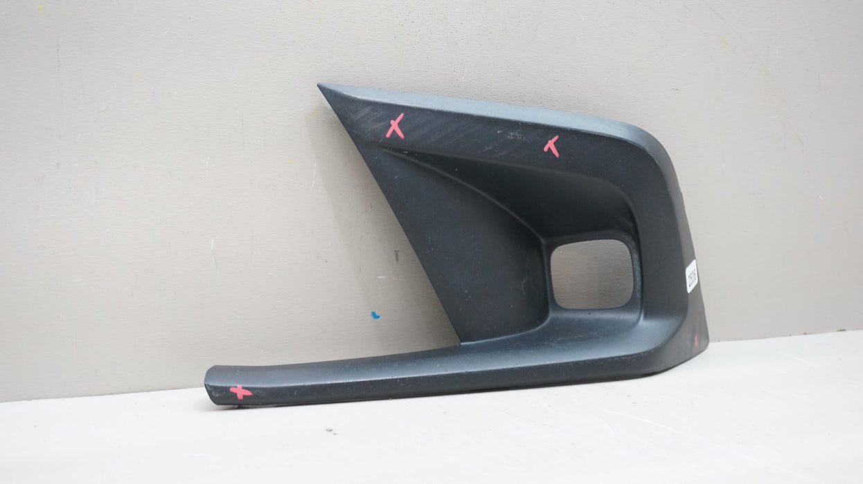 2022-2024 HONDA CIVIC FRONT LEFT SIDE FOG LIGHT TRIM COVER OEM 71191-T20-A1