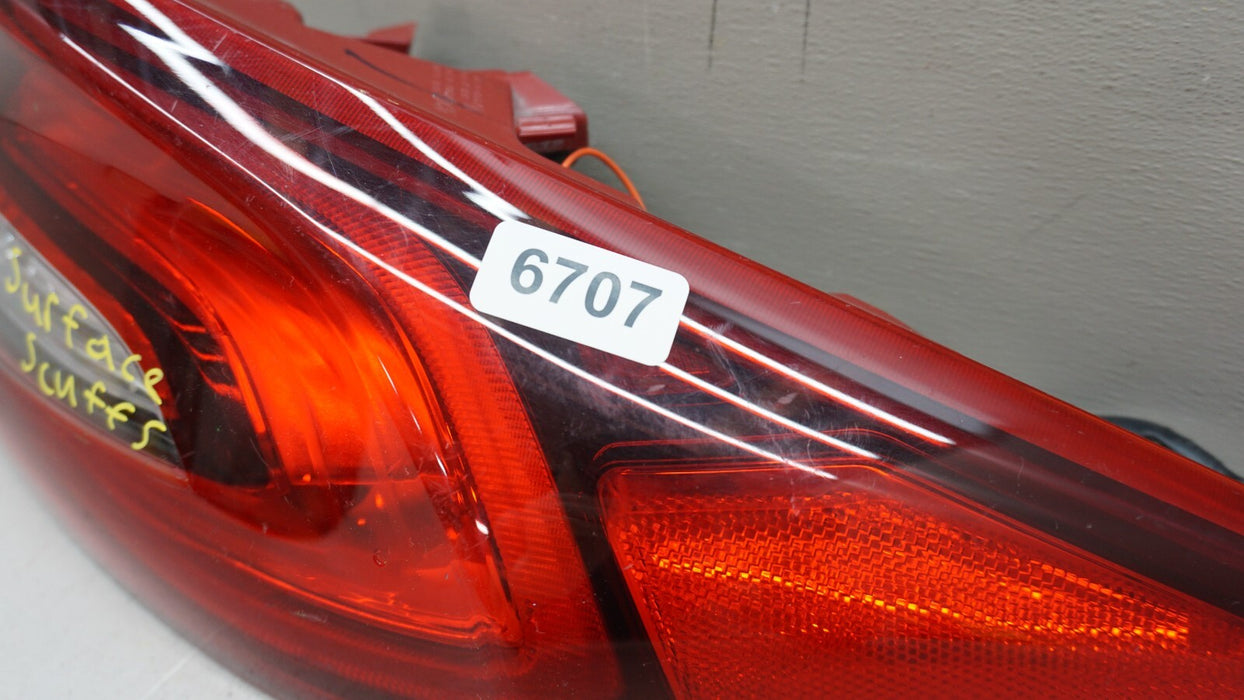 2017-2019 HYUNDAI IONIQ REAR RIGHT PASSENGER SIDE TAIL LIGHT OEM 17 18 19