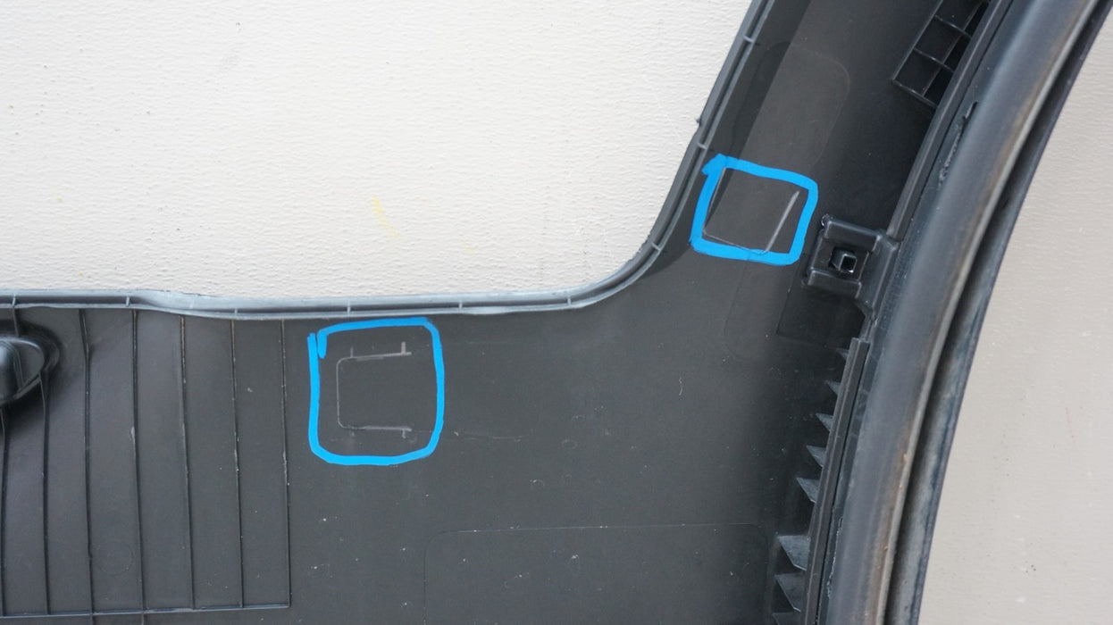 2020-2022 KIA TELLURIDE REAR RIGHT LOWER DOOR MOLDING TRIM GARNISH OEM