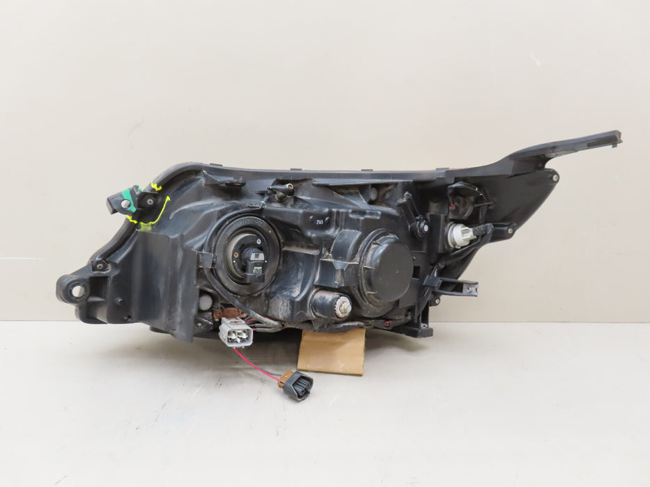 2009-2012 SUBARU FORESTER FRONT RIGHT PASSENGER SIDE HEADLIGHT OEM