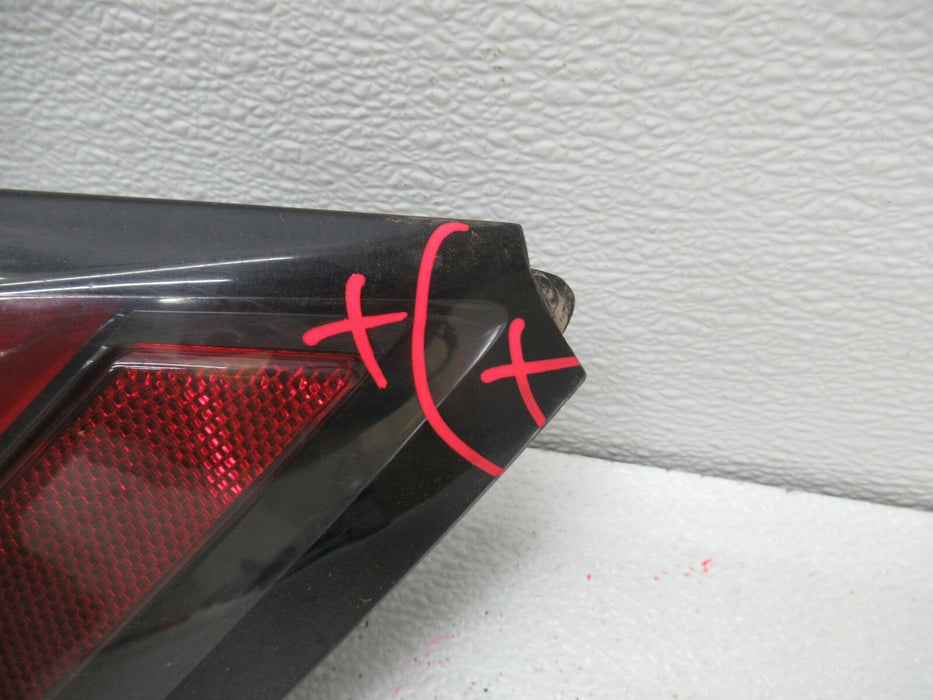 2015-2018 FORDE EDGE REAR RIGHT PASSENGER SIDE TAIL LIGHT BRAKE STOP LAMP OEM