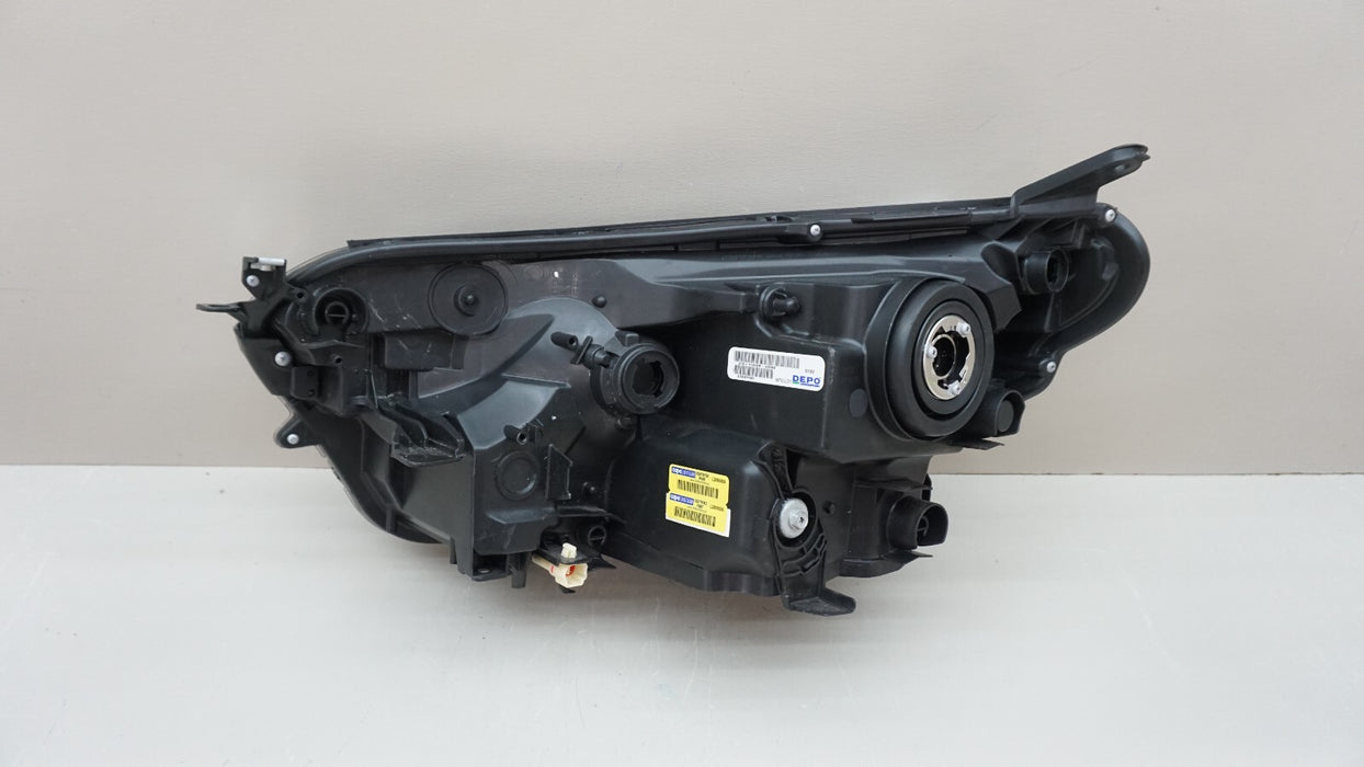 2016-2018 TOYOTA RAV4 FRONT RH RIGHT PASSENGER SIDE HEADLIGHT AFTERMARKET
