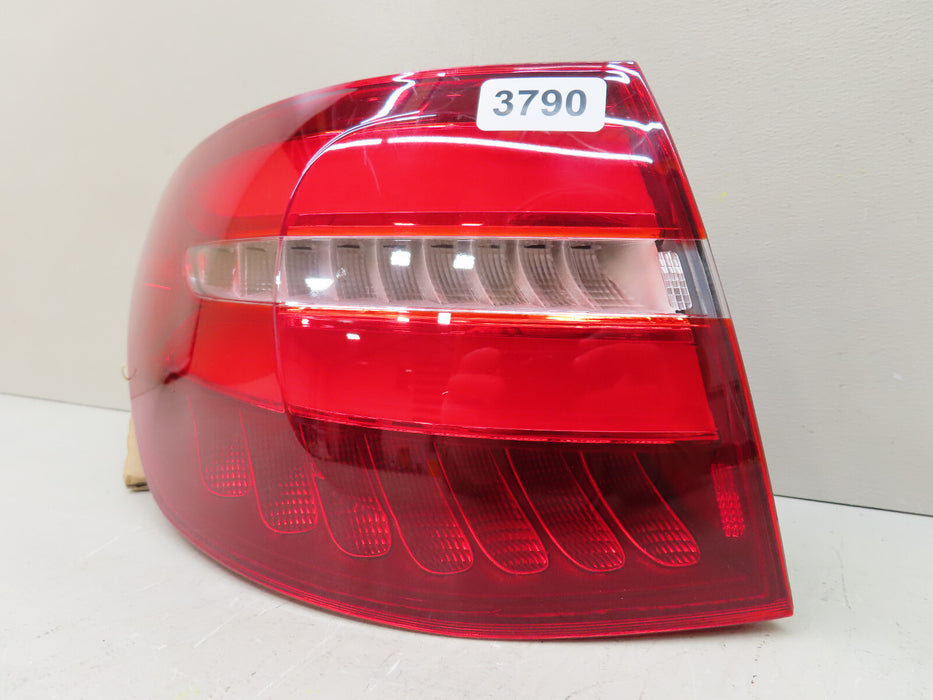 2016 2019 MERCEDES-BENZ GLC 300 REAR LEFT DRIVER OUTER TAIL LIGHT CAPA