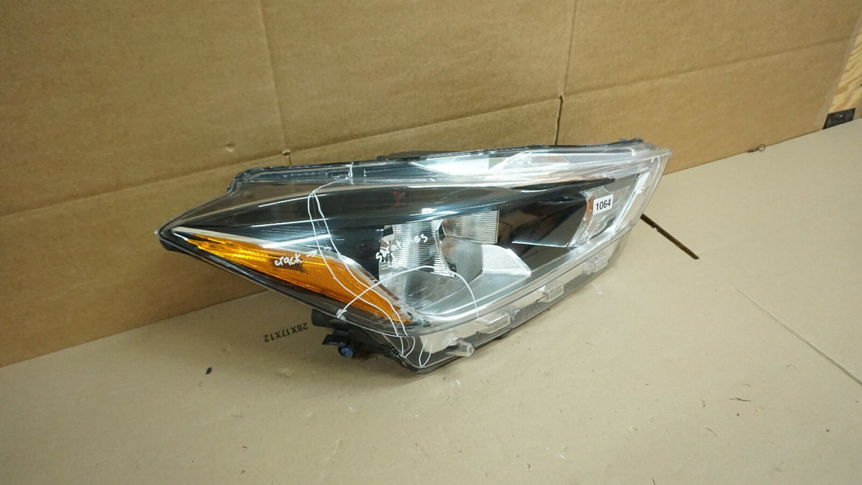 2017-2020 NISSAN KICKS FRONT RIGHT PASSENGER SIDE HEADLIGHT HALOGEN LAMP OEM