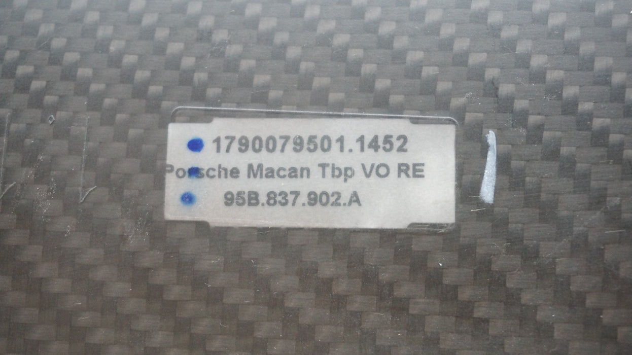 2017-2020 PORSCHE MACAN GTS FRONT RIGHT SIDE DOOR MOLDING TRIM OEM 95B837890C