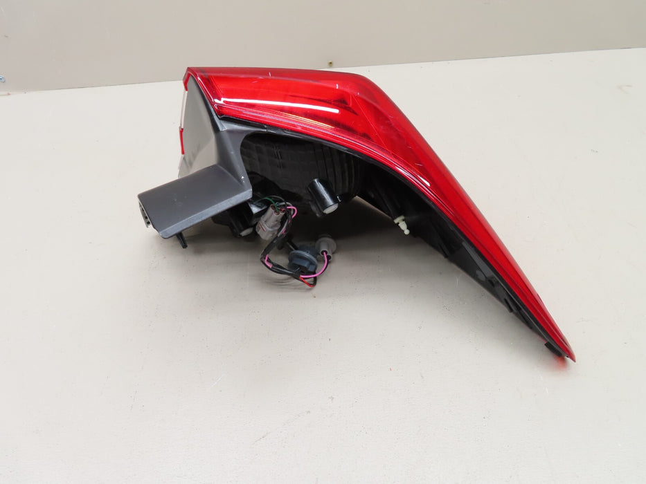 2017-2019 SUBARU CROSSTREK REAR LEFT DRIVER SIDE TAILLIGHT LAMP ASSEMBLY OEM