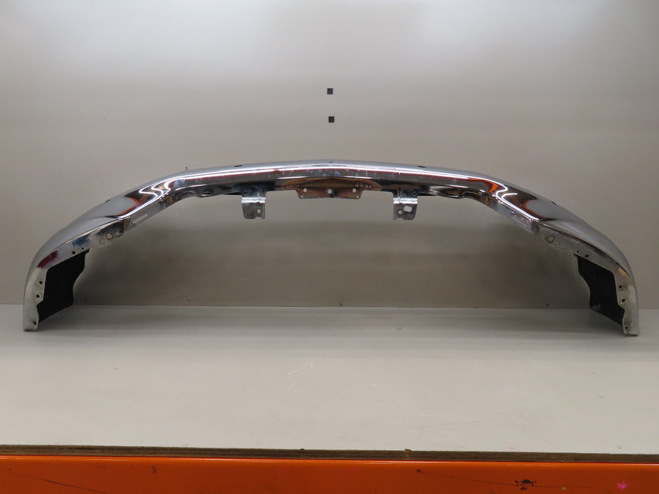 2016-2019 CHEVROLET SILVERADO 1500 FROMT BUMPER METAL CHROME OEM 23243124