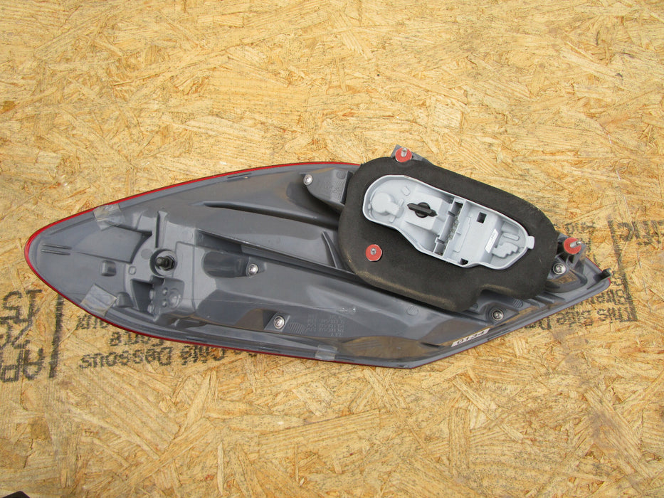 15 16 17 MERCEDES W205 C-CLASS SEDAN LEFT REAR LED TAILLIGHT TAILLAMP OEM