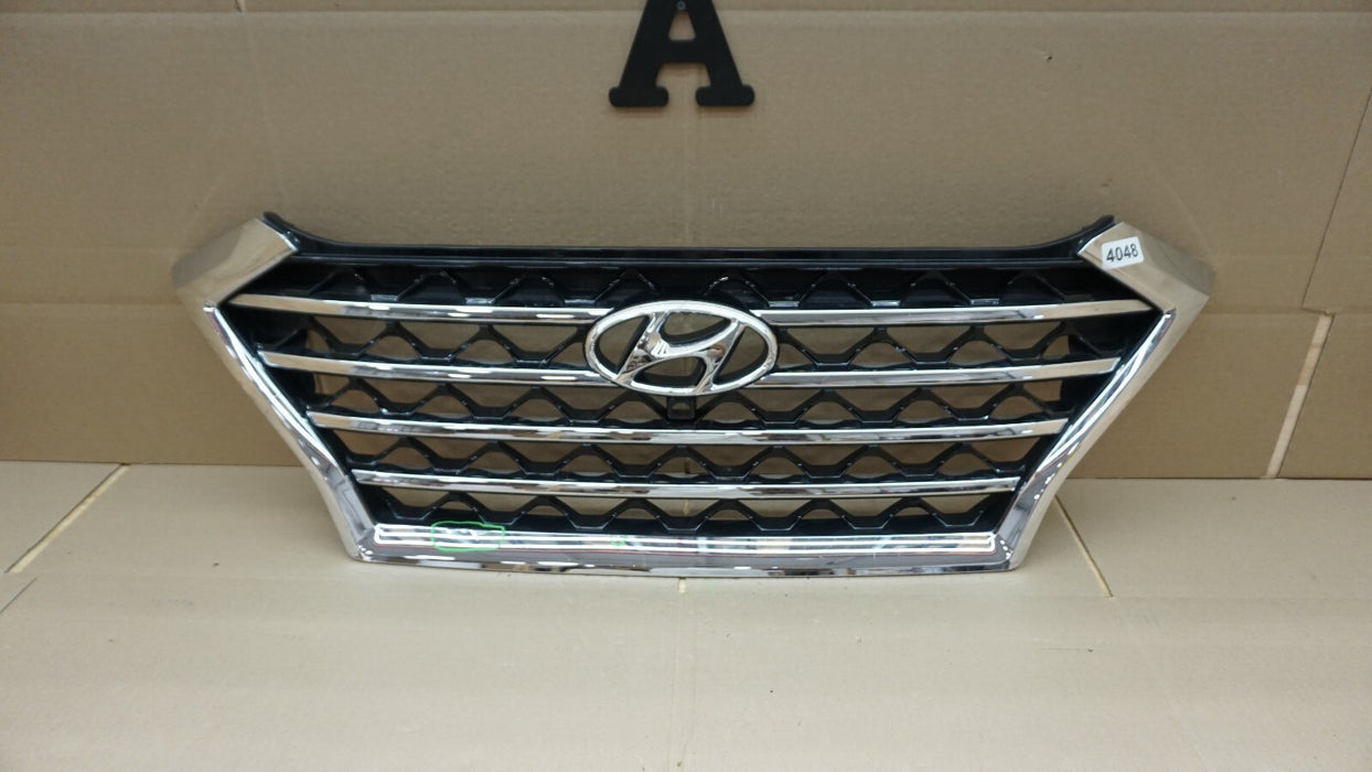 2019-2020 HYUNDAI TUCSON GRILL W/EMBLEM CAMERA HOLE 86351-D3610 OEM