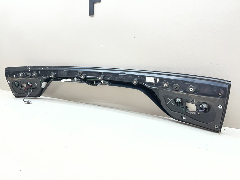 2014-2022 DODGE DURANGO REAR CENTER TAIL LIGHT 68155950AF OEM