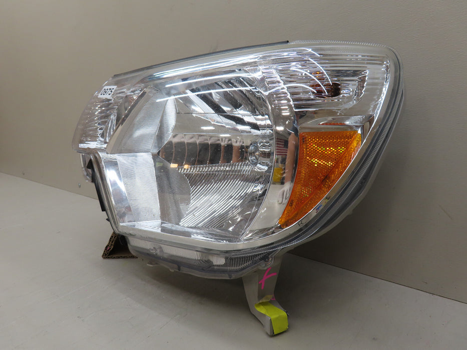 2012-2015 TOYOTA TACOMA LEFT DRIVER SIDE HEADLIGHT OEM